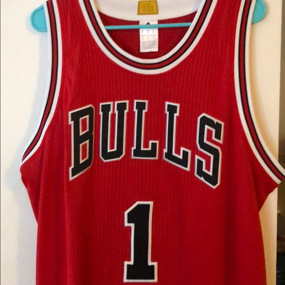 Rose bulls jersey
